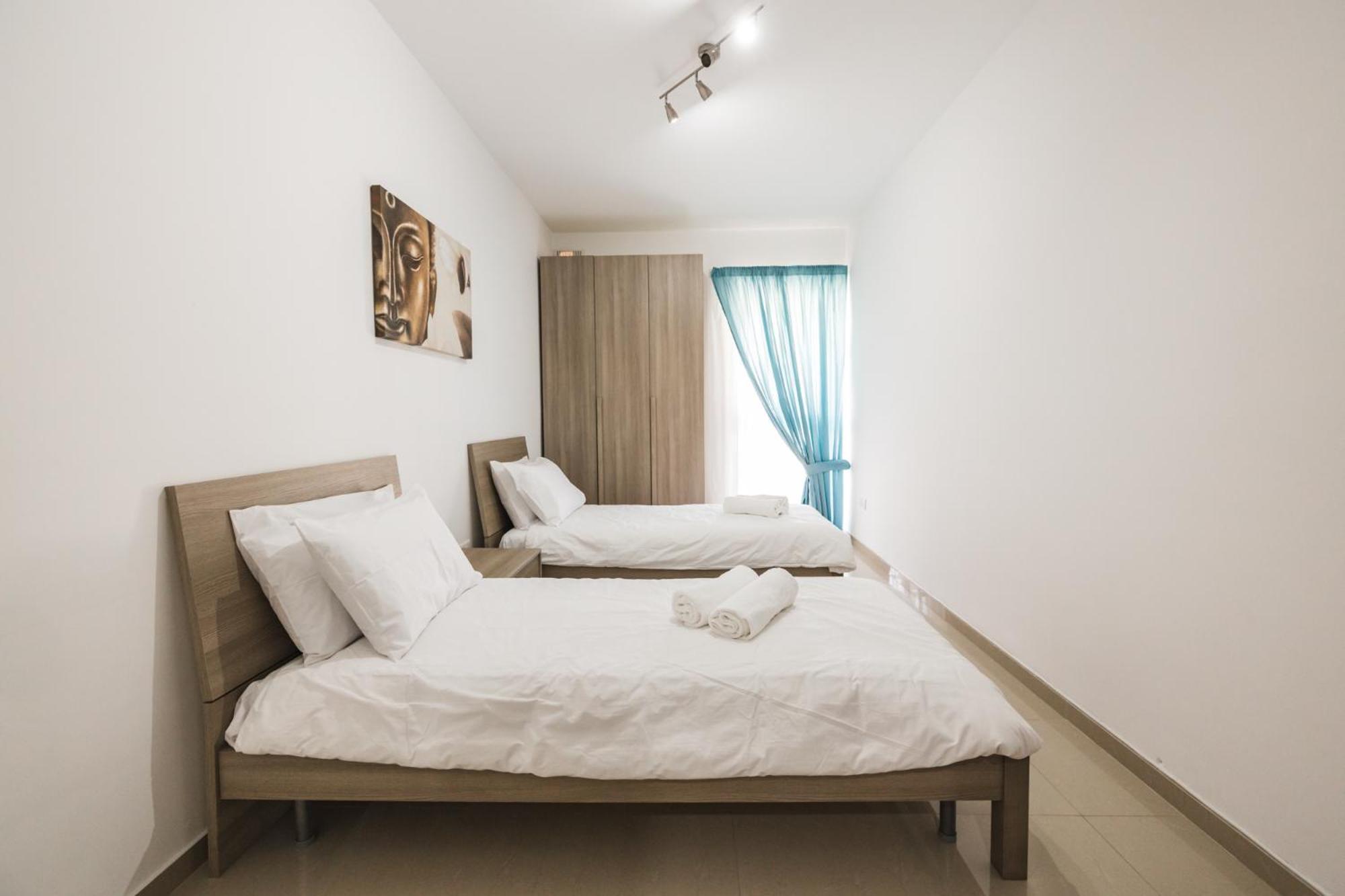 Spacious 2 Bedroom Cospicua